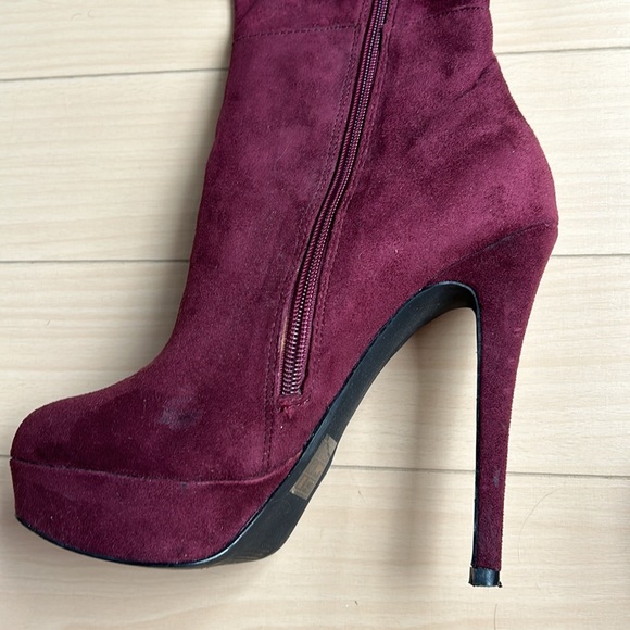 bebe suede knee-high boots - Picture 2 of 3
